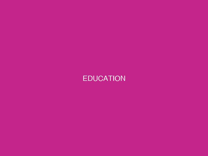 Enfants en classe, programme Éducation